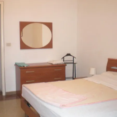 Central Sestri Flats Σέστρι Λεβάντε