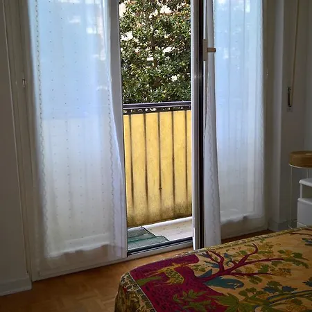 Central Sestri Flats